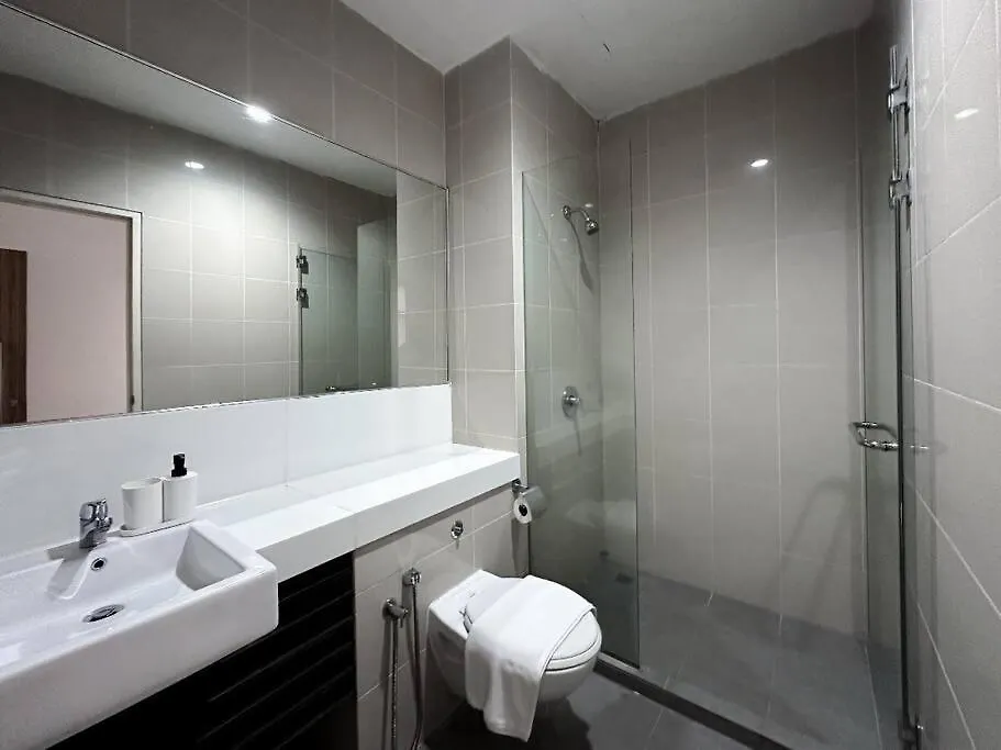 Luxury Suites 118 Island Plaza Tanjung Tokong